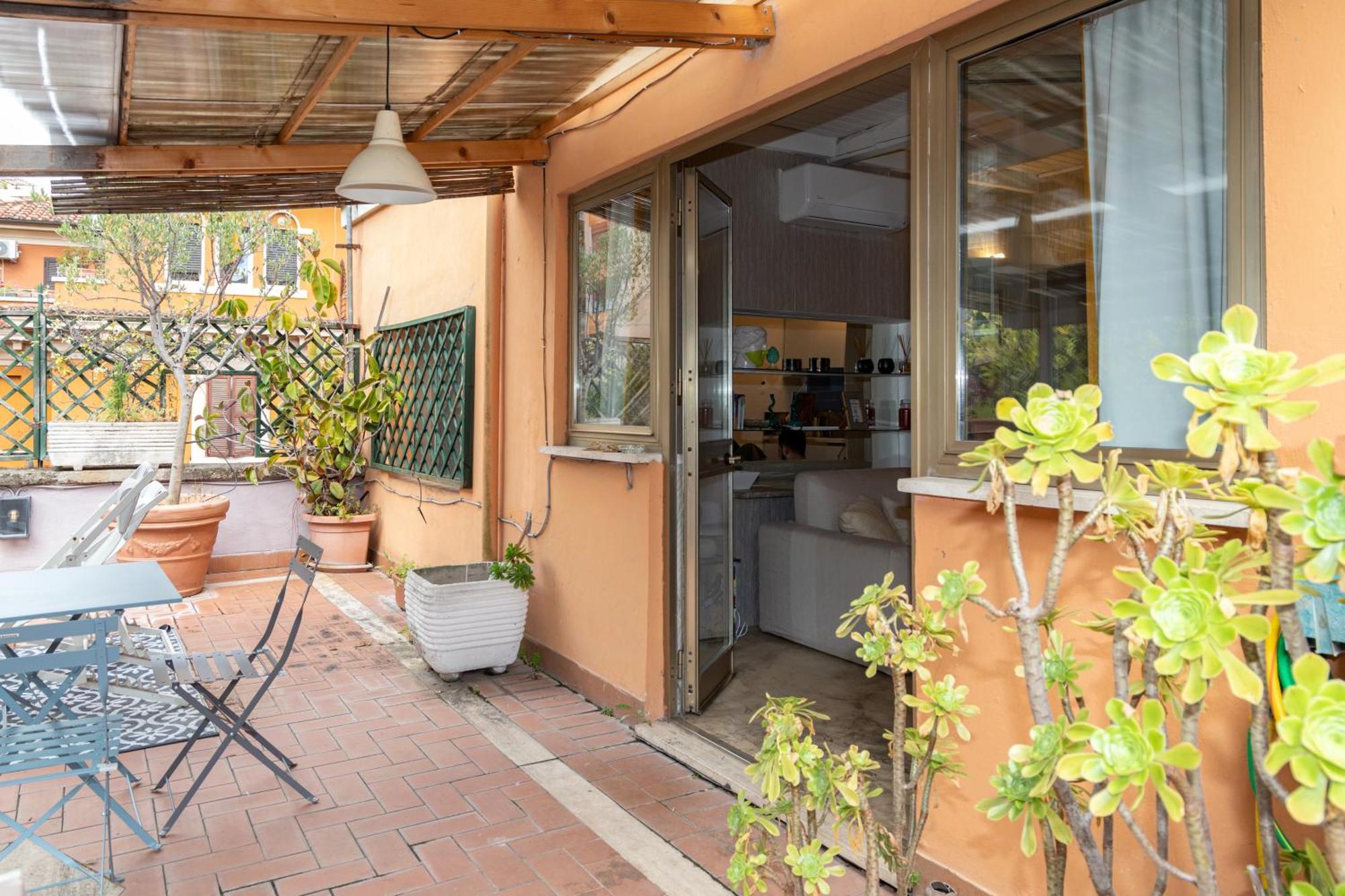Your Trastevere Terrace Apartamento