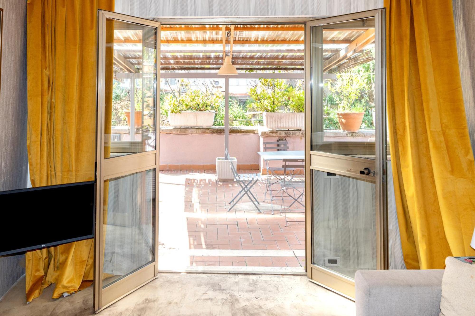 Your Trastevere Terrace Apartamento